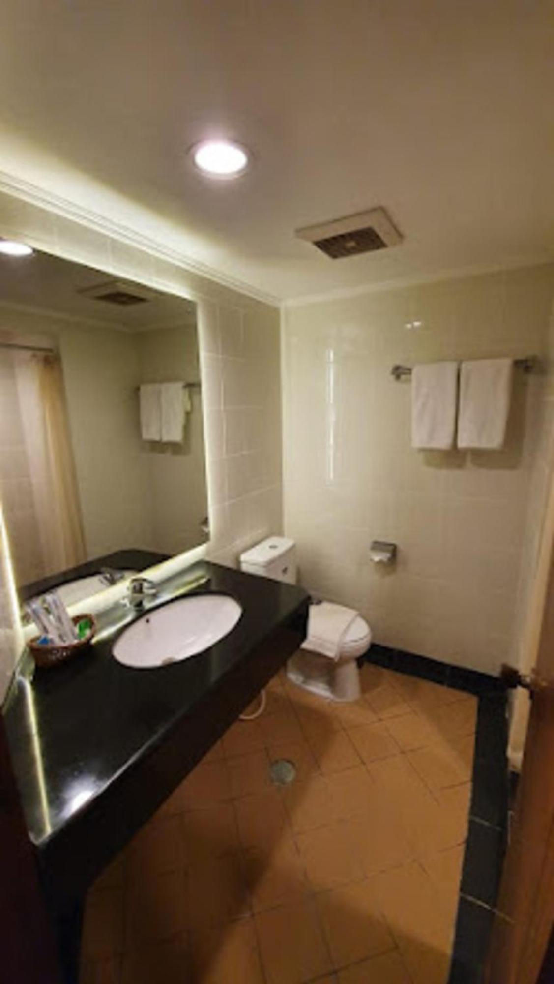 Stay 'D Kuningan Jakarta Bagian luar foto